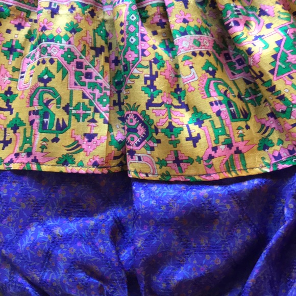 LUX DIVINE Astrea Ruffle Top - Picture 3 of 3